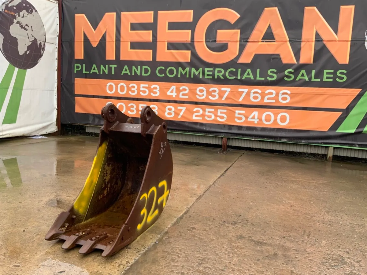 24" DIGGING BUCKET........80mm PINS.......327 - Image 1