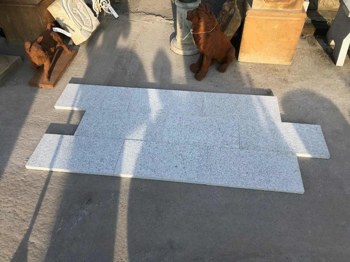 Silver granite paving 30mm - Image 3