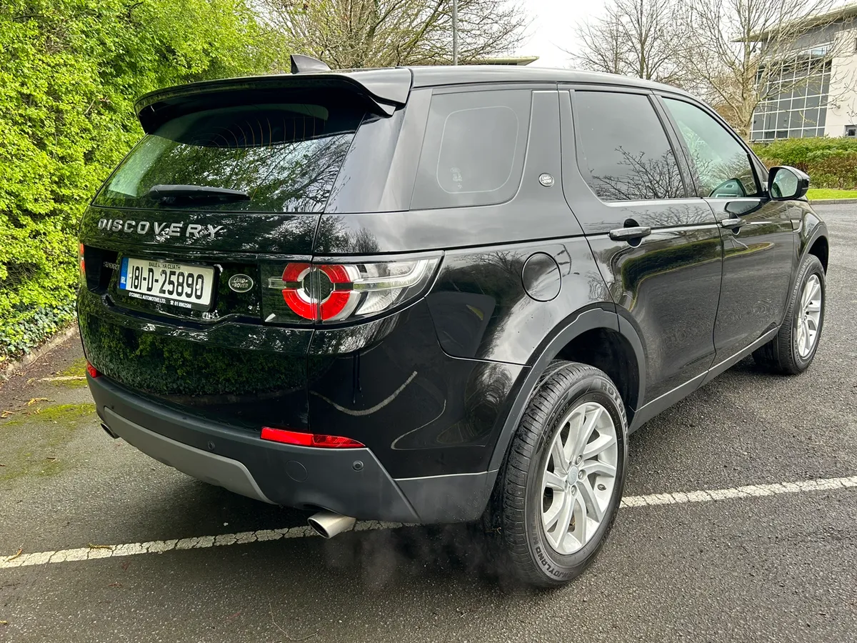 2018 LANDROVER DISCOVERY SPORT 2.0D 2 SEATER - Image 4