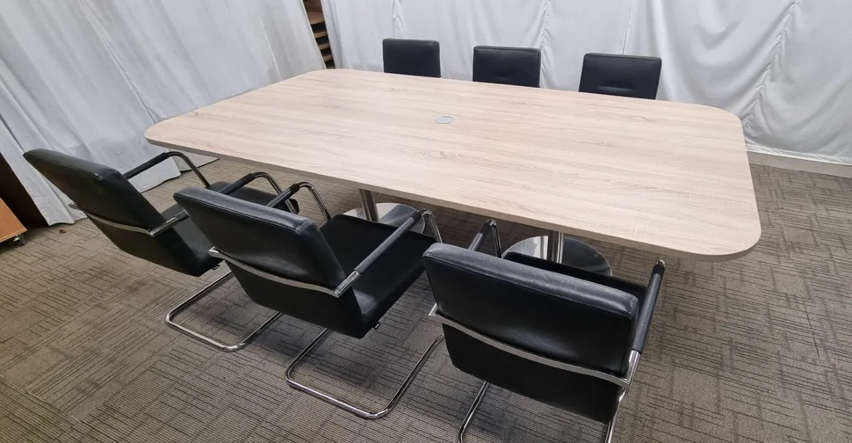 Meeting tables - Image 1