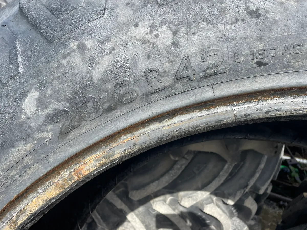 20.8/42 tyres - Image 3