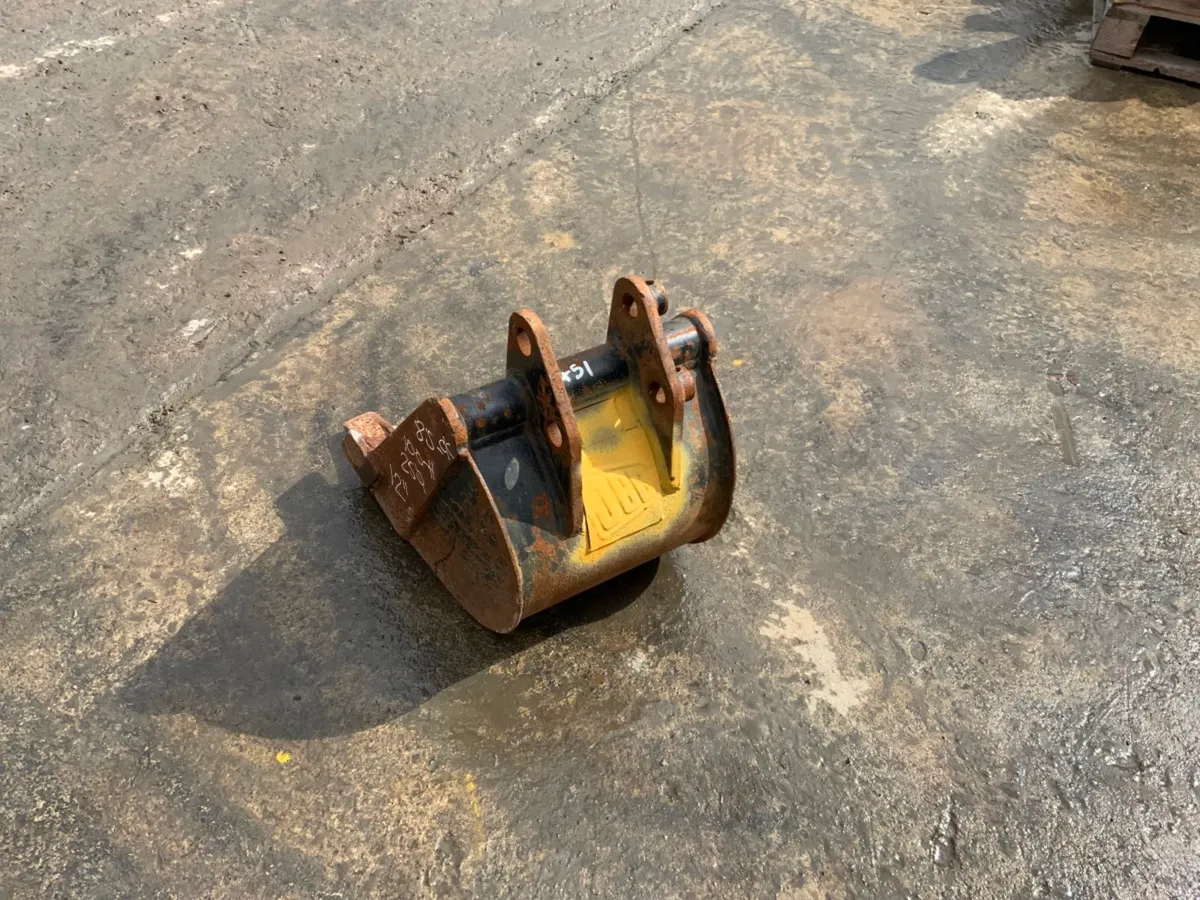 12" JCB MINI DIGGER BUCKET....25mm PINS...451/12 - Image 3