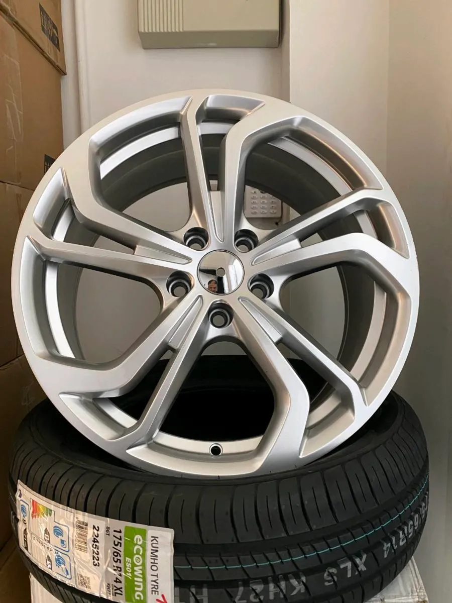 18 19 Vw Seat Skoda alloy wheels D12 X797 - Image 1