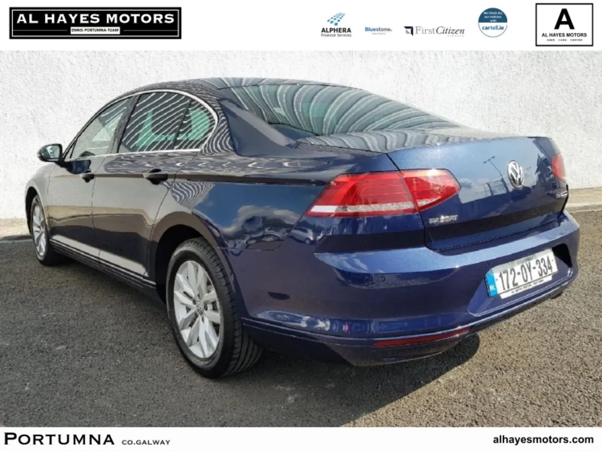 Volkswagen Passat Automatic Comfortline 1.6 TDI 1 - Image 3