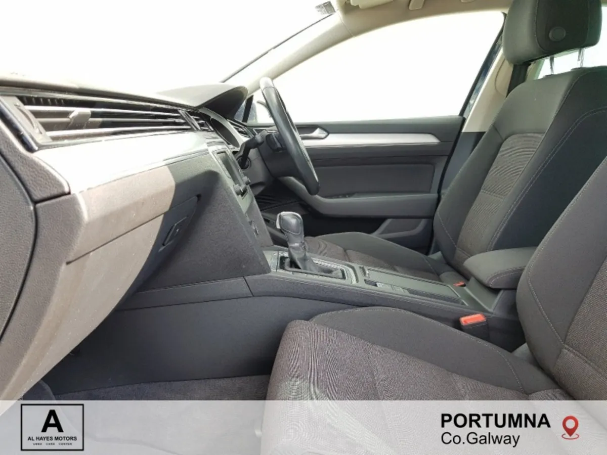 Volkswagen Passat Automatic Comfortline 1.6 TDI 1 - Image 4