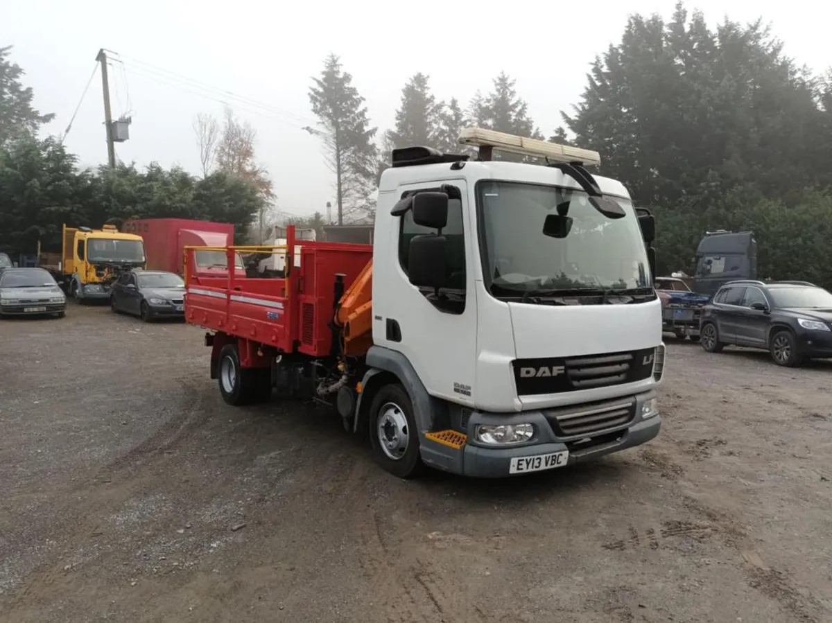 DAF Tipper Palfinger 4 Series Crane 2013 7.5 Tonne - Image 2