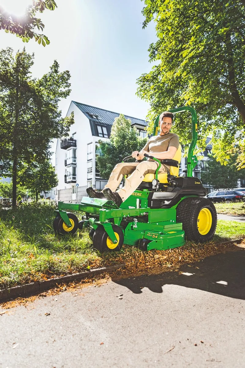 John Deere Z740R - Image 2