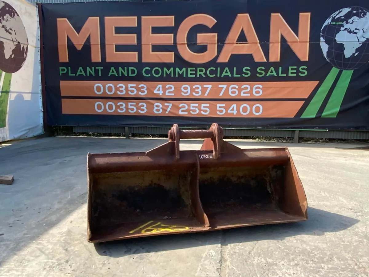 72" GRADING BUCKET....80mm PINS......1672. - Image 1