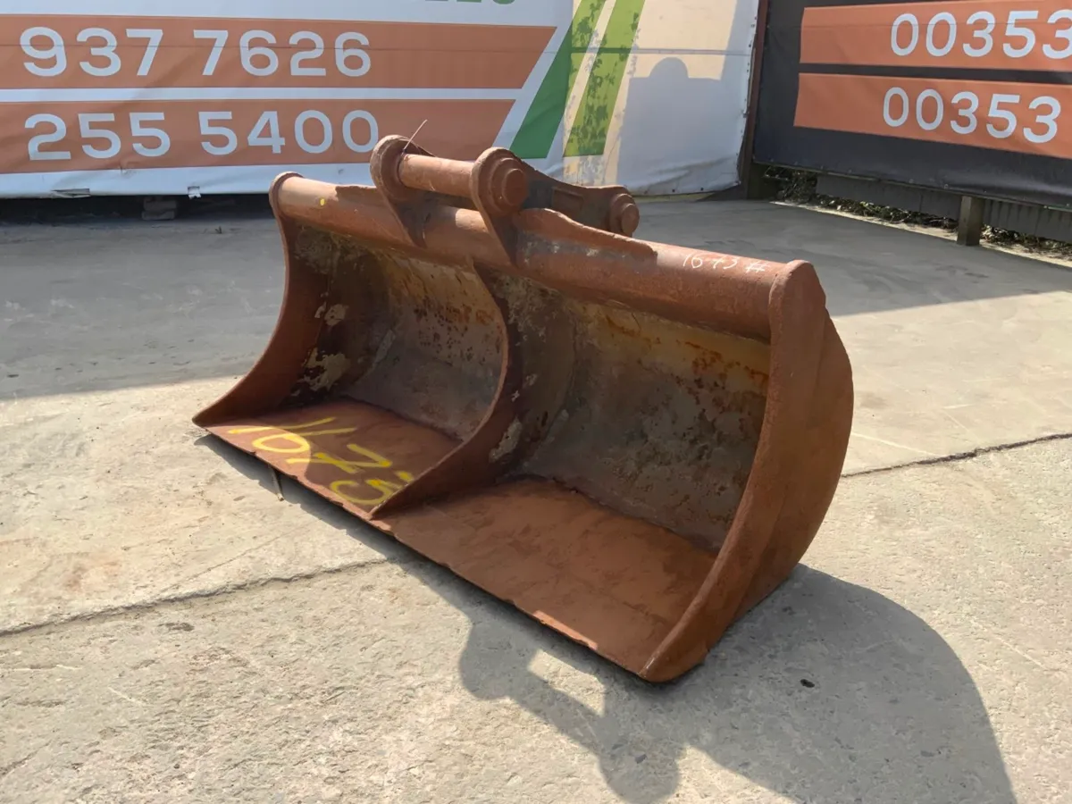 72" GRADING BUCKET.....80mm PINS......1673. - Image 1