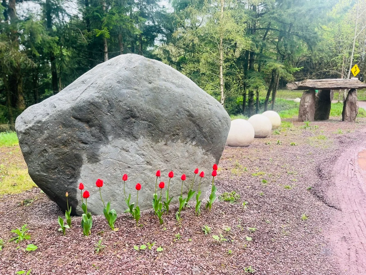Stone - Image 3