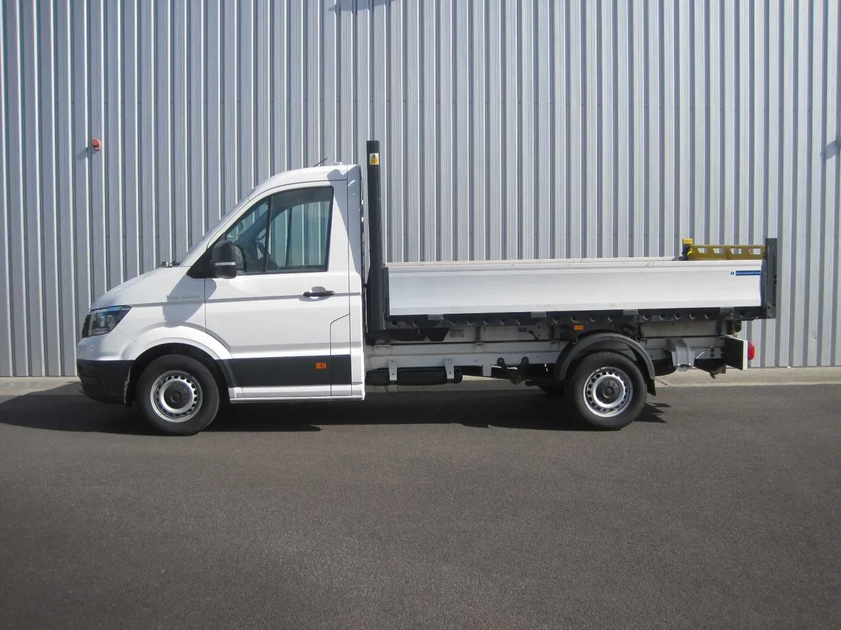 2018 MAN TGE 3 Seater Tipper Single Wheel - Image 3