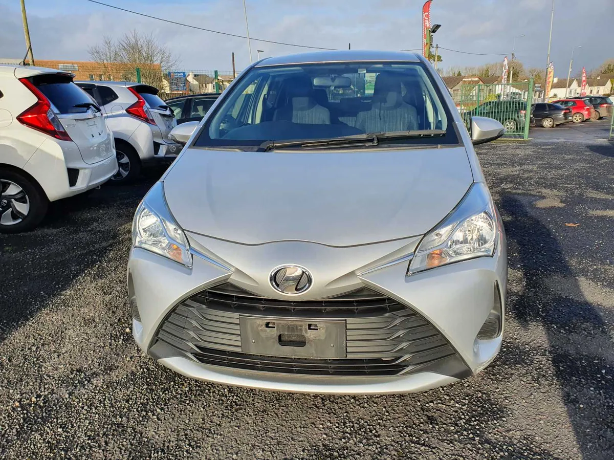 181 Toyota Yaris /Vitz 1.3 Automatic - Image 3