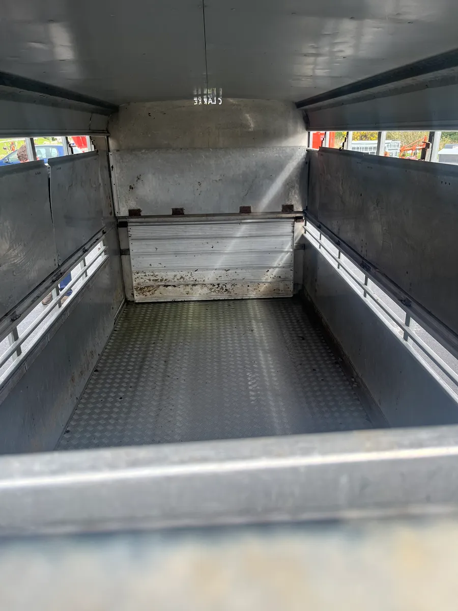 Ifor Williams ta510 14ft with sheep decks - Image 3