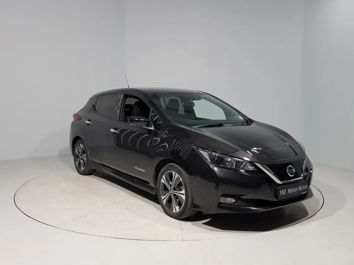 Nissan Leaf 40 KW SV Premium