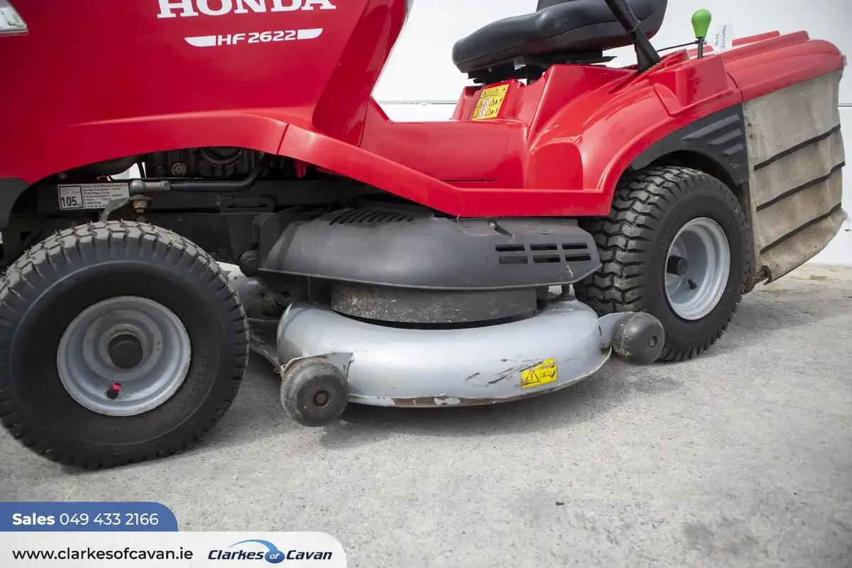 2017 Honda HF2622 - Image 4