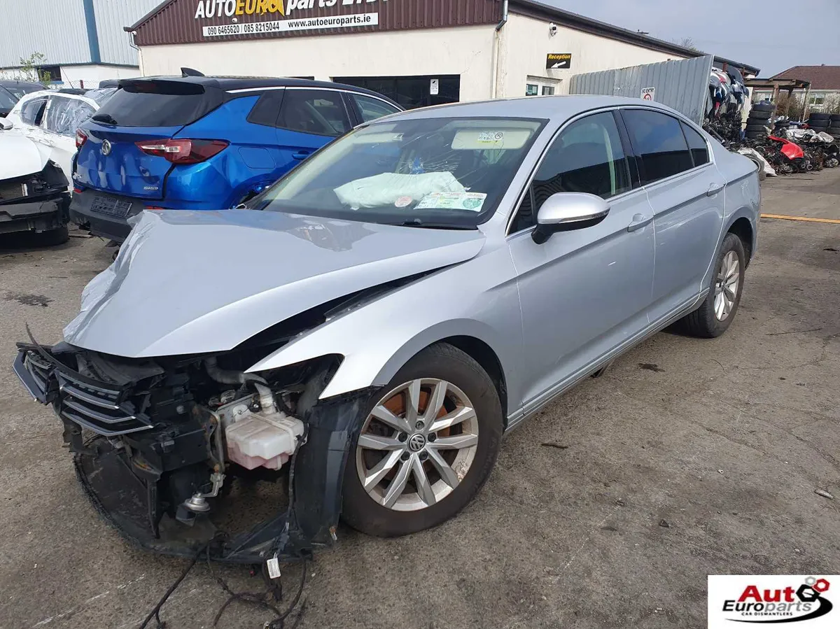 16 VOLKSWAGEN PASSAT  1.6 TDI (DCX) FOR BREAKING - Image 1