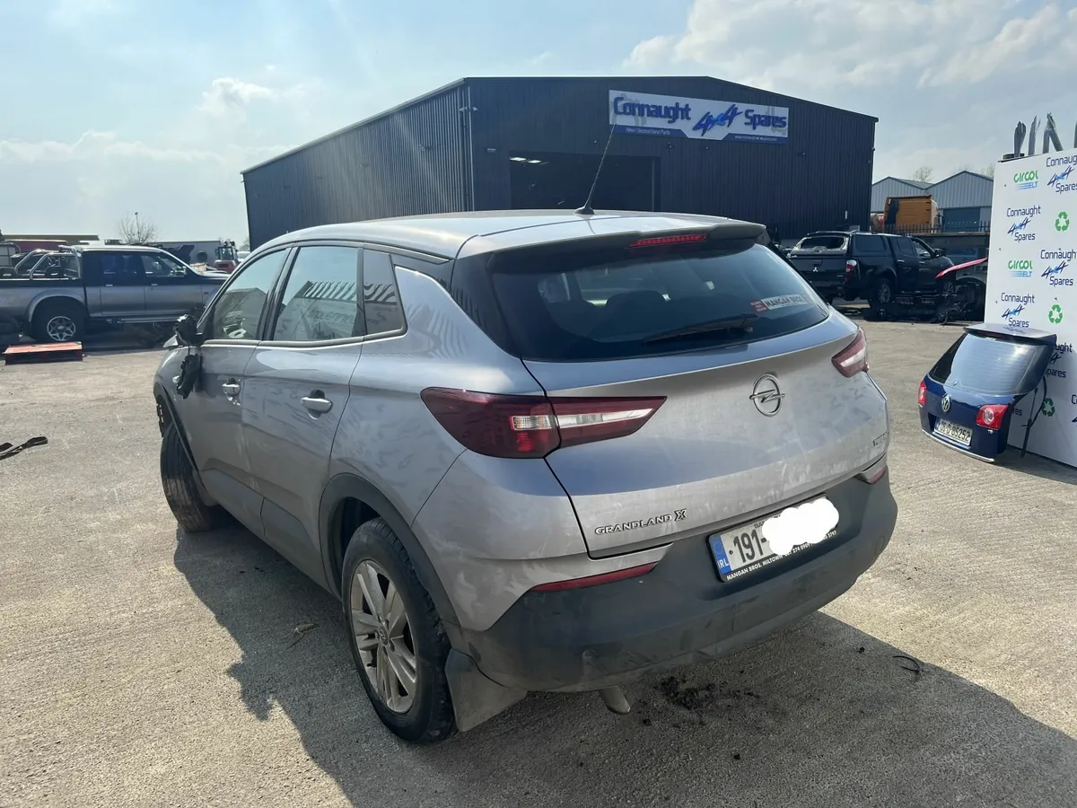 2019 OPEL GRANDLAND X 1.5D MANUAL JUST IN FOR BREAKING - Image 3