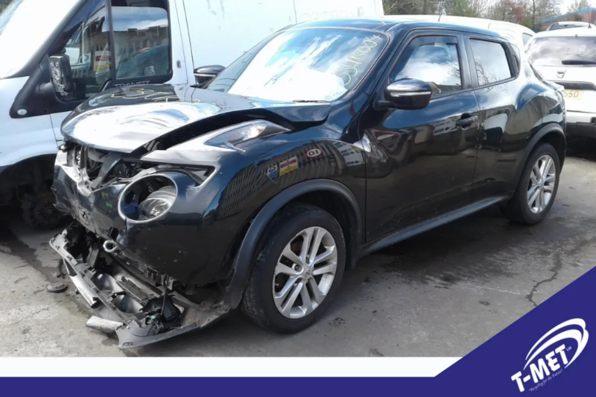 Nissan Juke, 2014 BREAKING FOR PARTS - Image 1