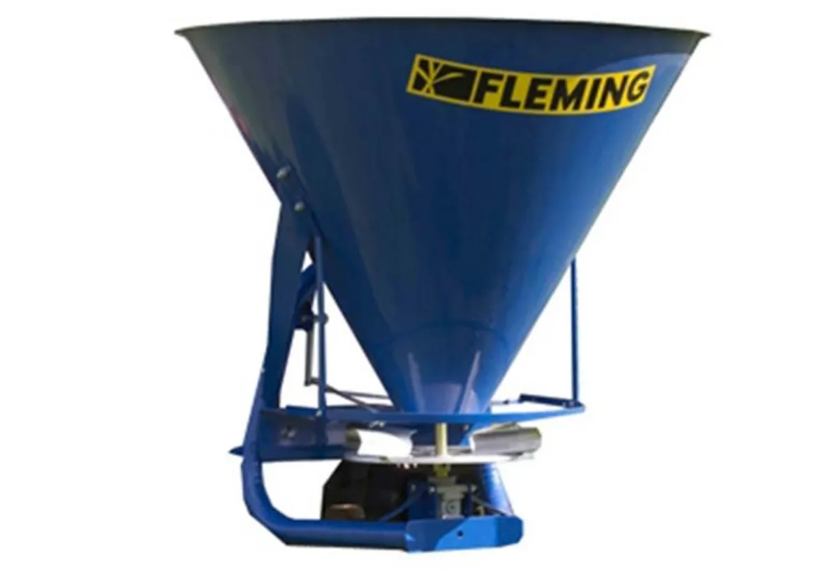 Fertilizer spreader - Image 3