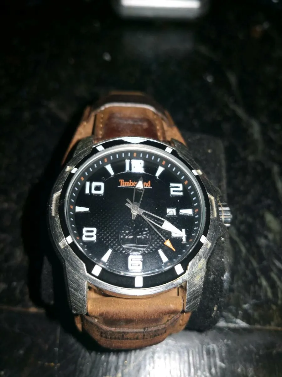 Gents Timberland watch with leather strap - Image 1