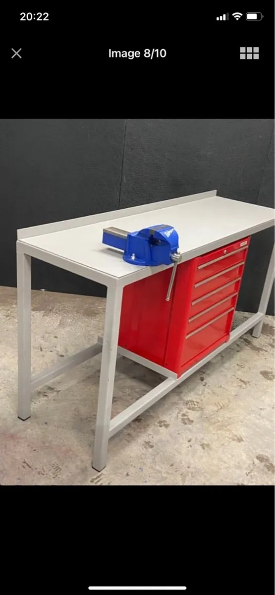 Workshop bench with toolchest & vice - Image 4