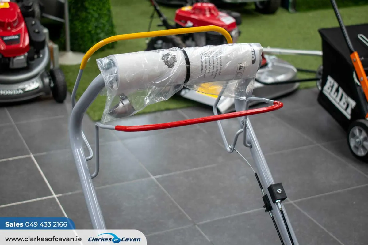 GRIN HM53A Mulching Mower - Image 2