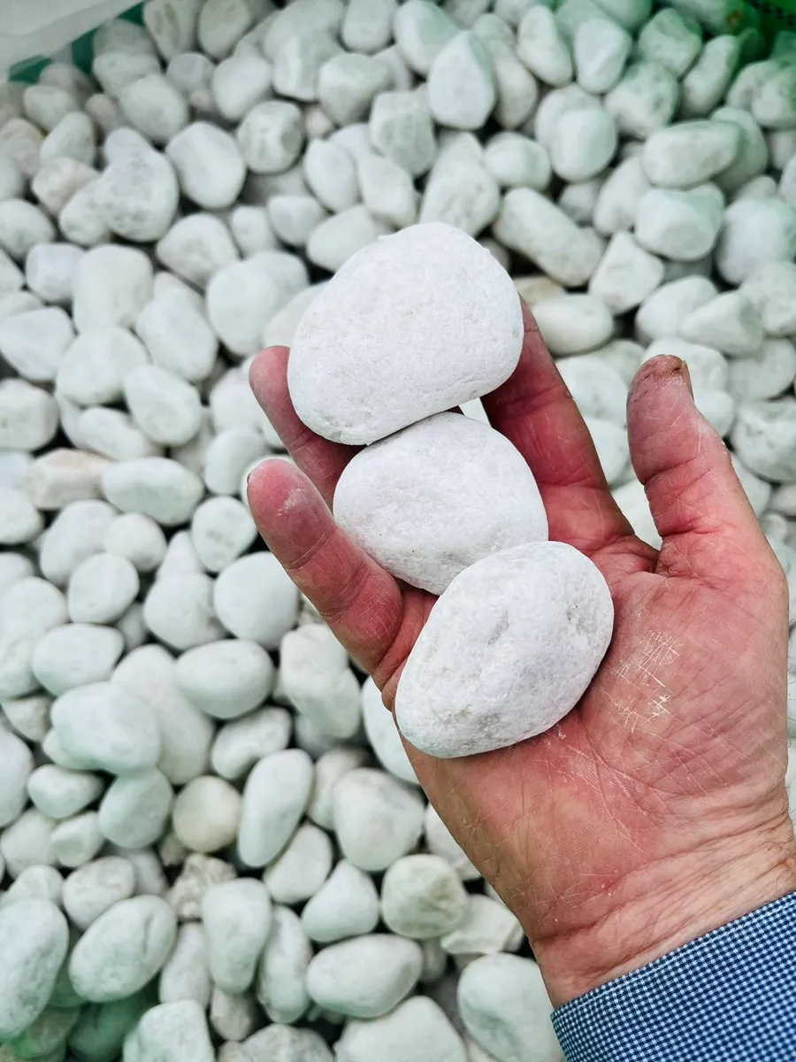 Plum slate Boulders & Rocks Pebbles Cobbles Chips - Image 4
