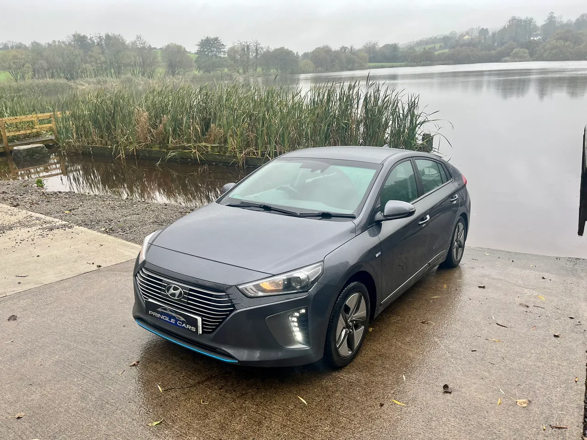 Hybrid Hyundai ioniq - Image 4