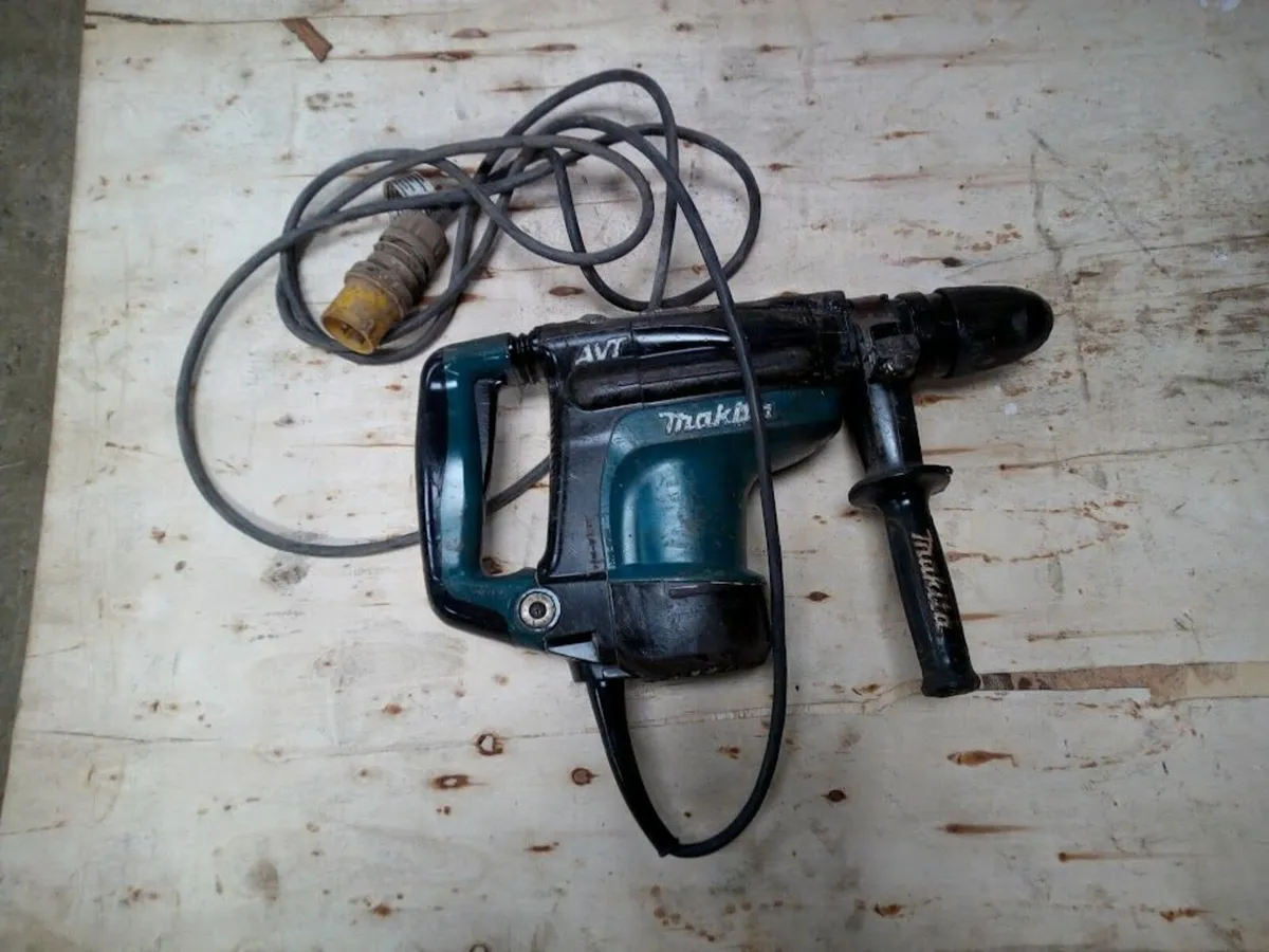 Makita HR 3012 C AVT  SDS Drill  and Kango - Image 1