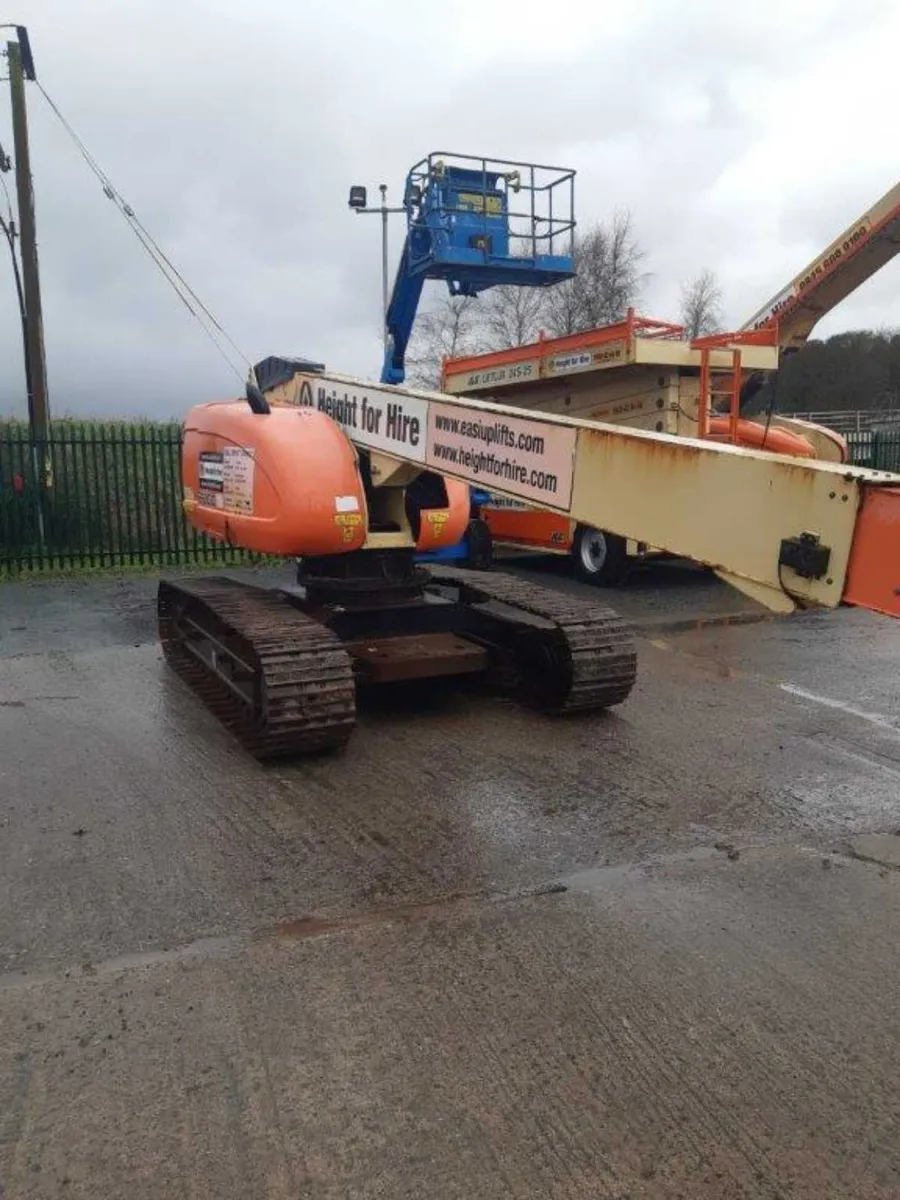 JLG 660 SJC Telescopic Tracked Boom - Cherrypicker - Image 2