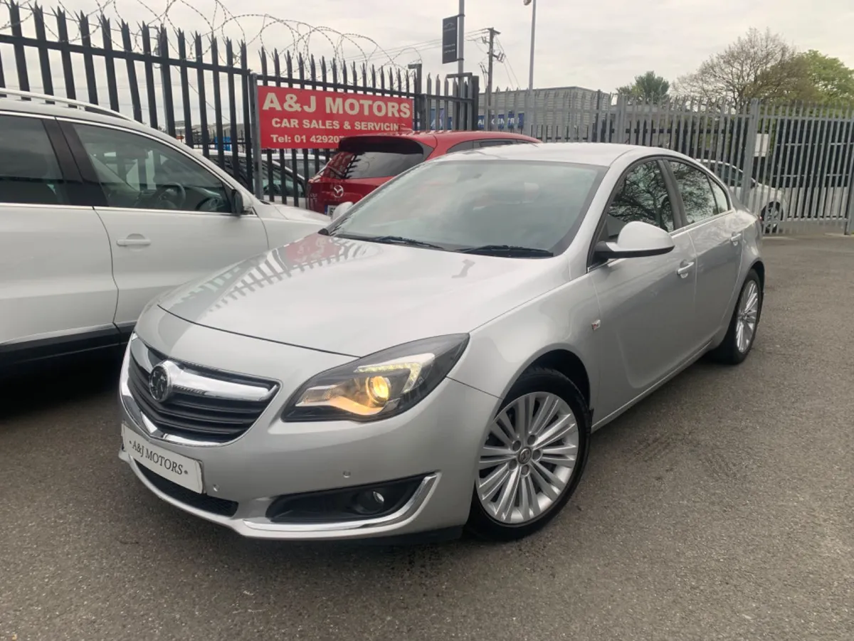 17 OPEL INSIGNIA 1.6 SAT NAV - Image 1