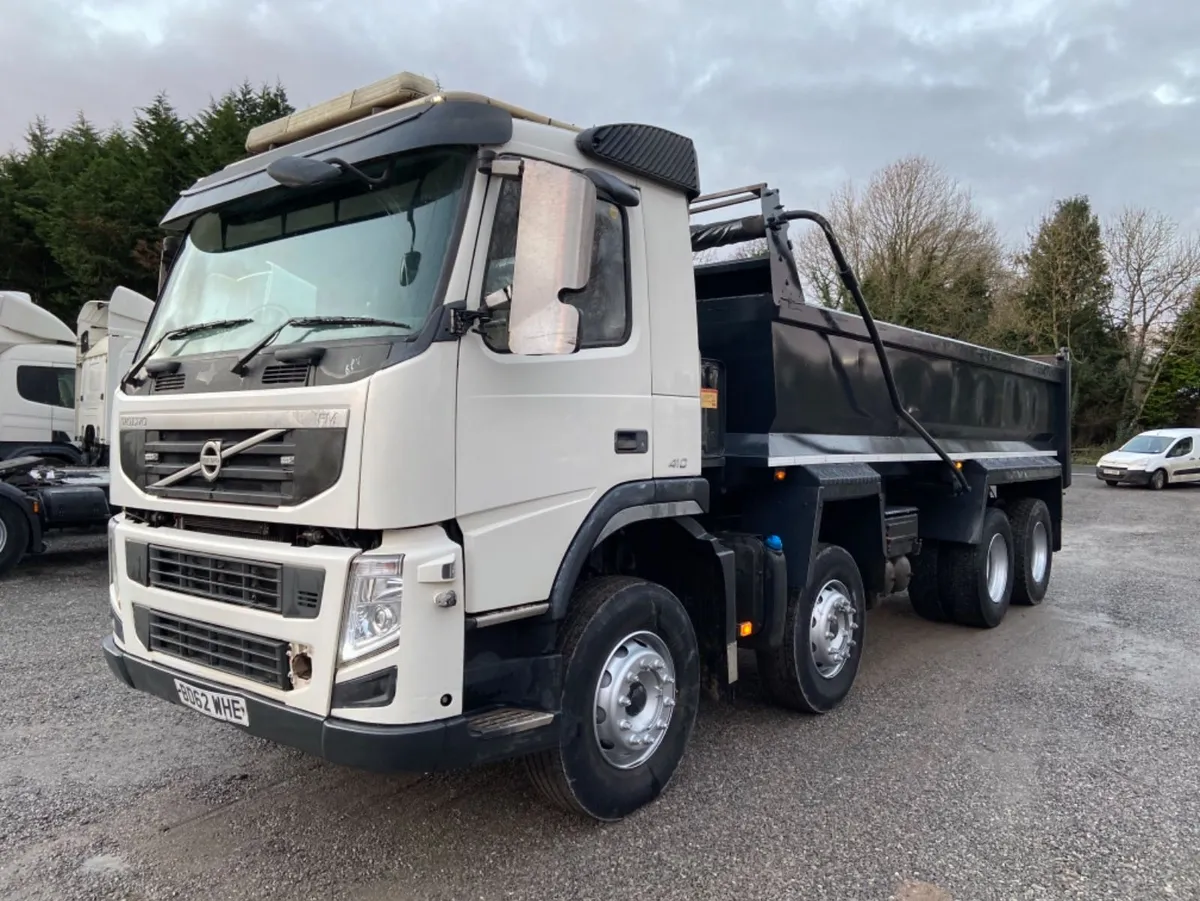 2013 Volvo FM 410 8x4 Tipper - Image 1