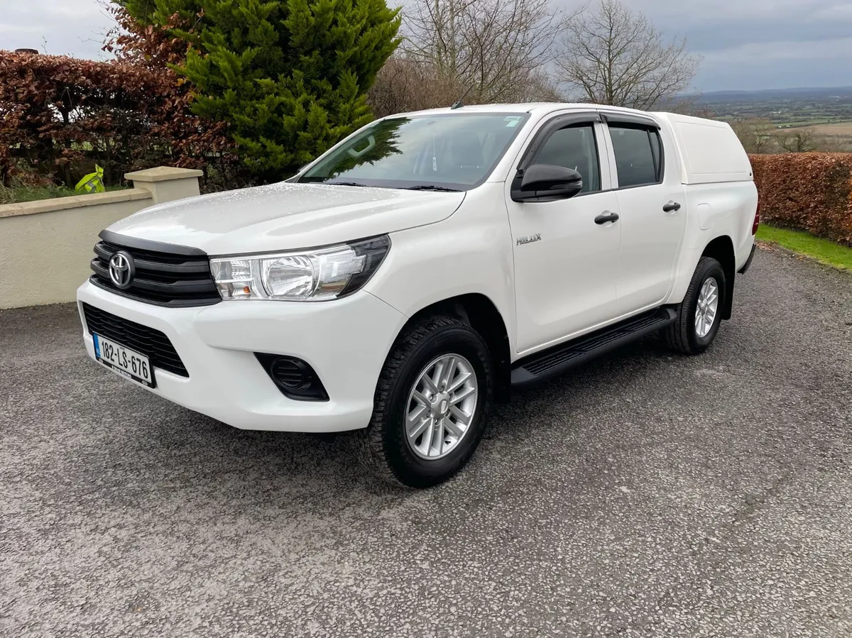 Toyota Hilux - Image 4