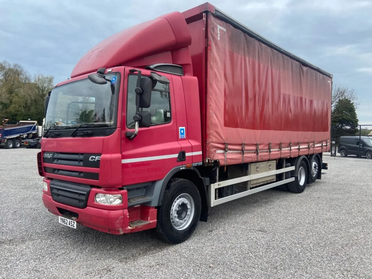 2012 DAF CF 75-310 Curtainside & Mounty brackets - Image 1