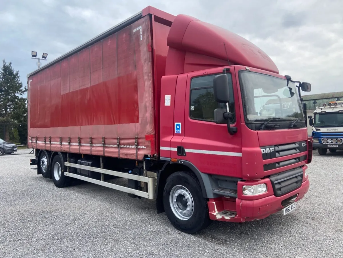 2012 DAF CF 75-310 Curtainside & Mounty brackets - Image 2