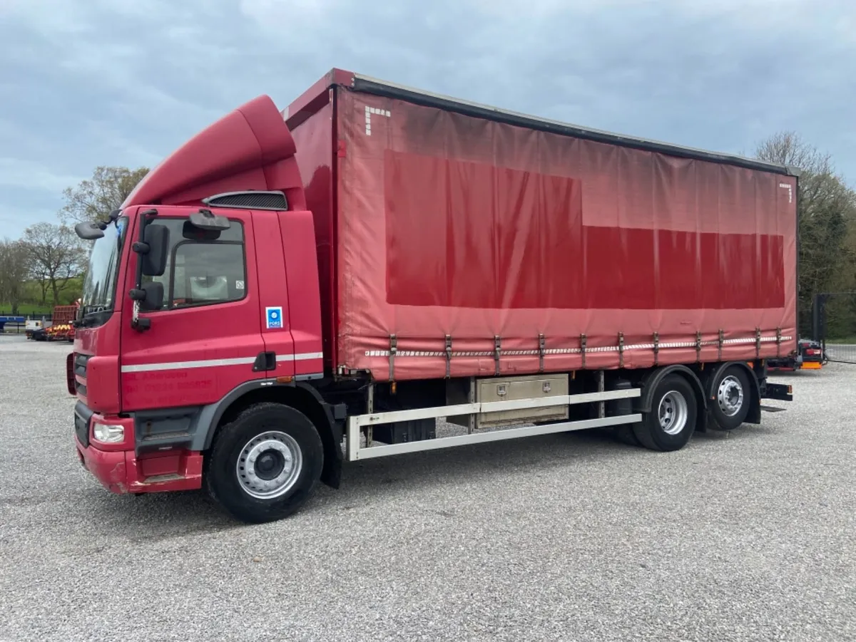 2012 DAF CF 75-310 Curtainside & Mounty brackets - Image 3