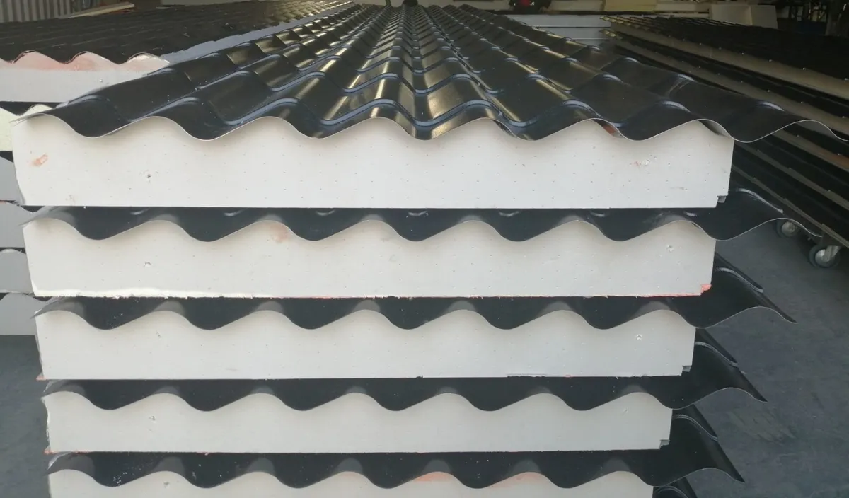 INSULATED TILE EFFECT ROOF CLADDING - Image 1