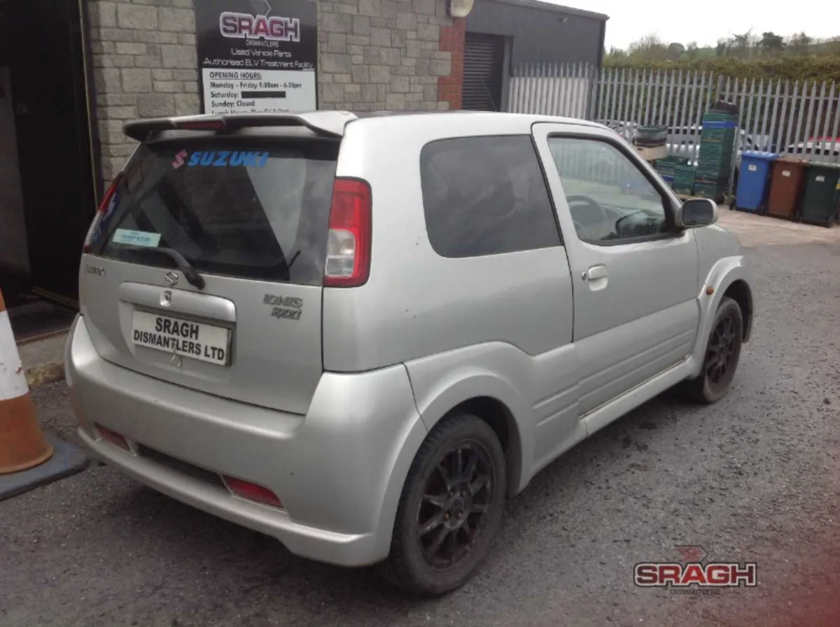2005 SUZUKI IGNIS - Image 4
