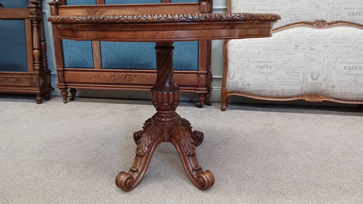 French antique  violon  pedestal  table - Image 4