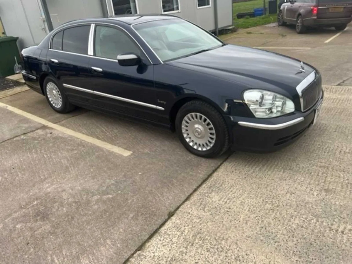 2007 Nissan President 4.5 V8 - Image 1