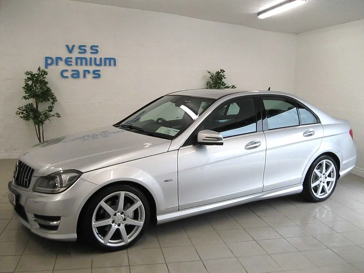 RARE C250 AMG/200+BHP! LOW MLS/FSH! NCT7/24! MINT! - Image 2