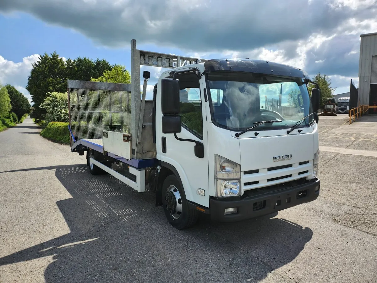 2020 -  Isuzu N75 Beavertail - Image 4