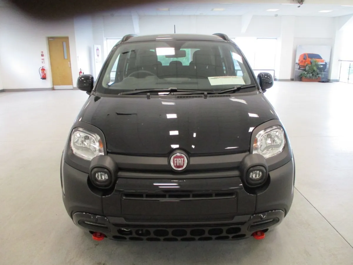 Fiat Panda Cross NEW 241 OFFERS-4.9% FINANCE - Image 4