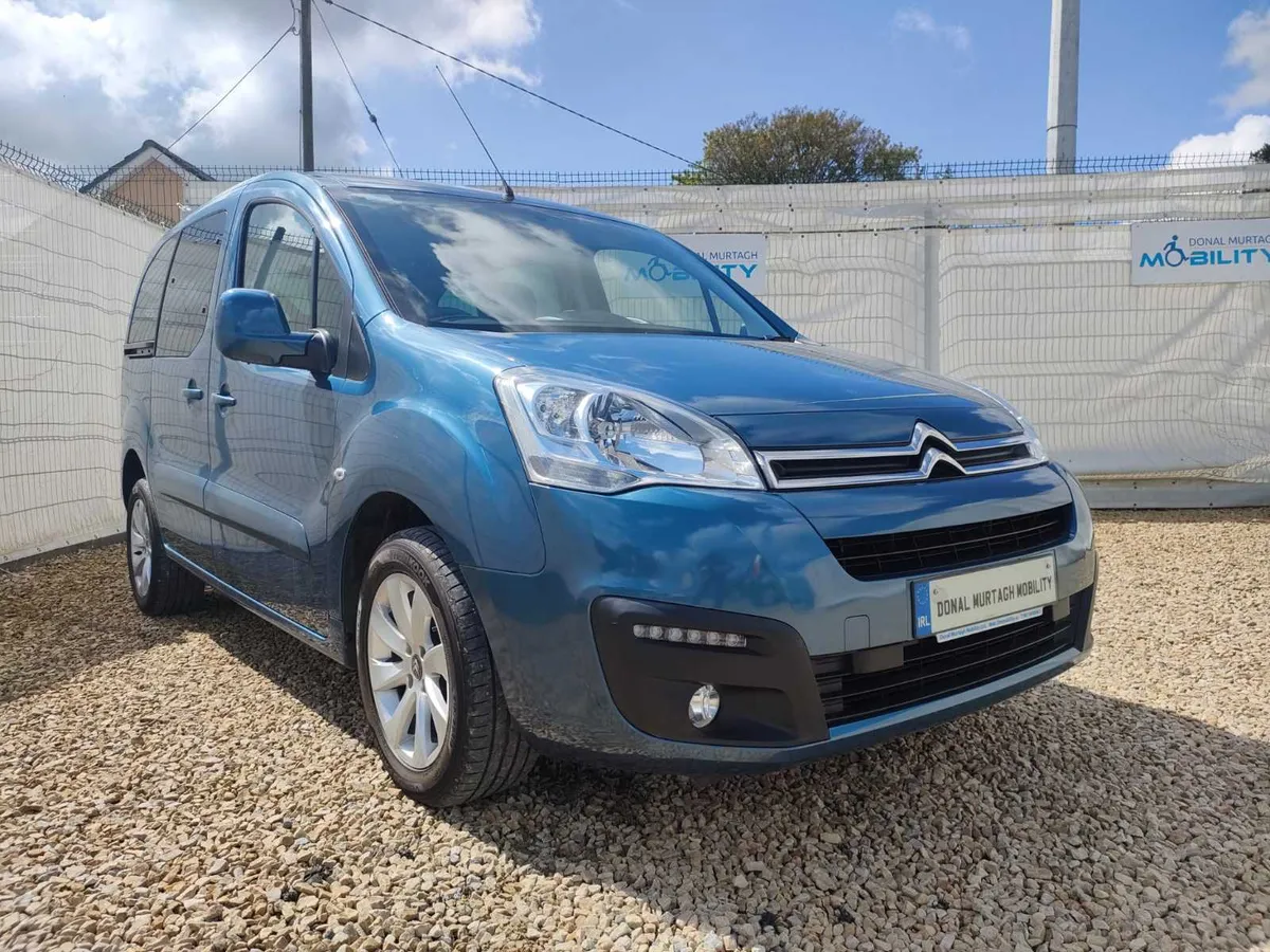 Citroen Berlingo Wheelchair Car