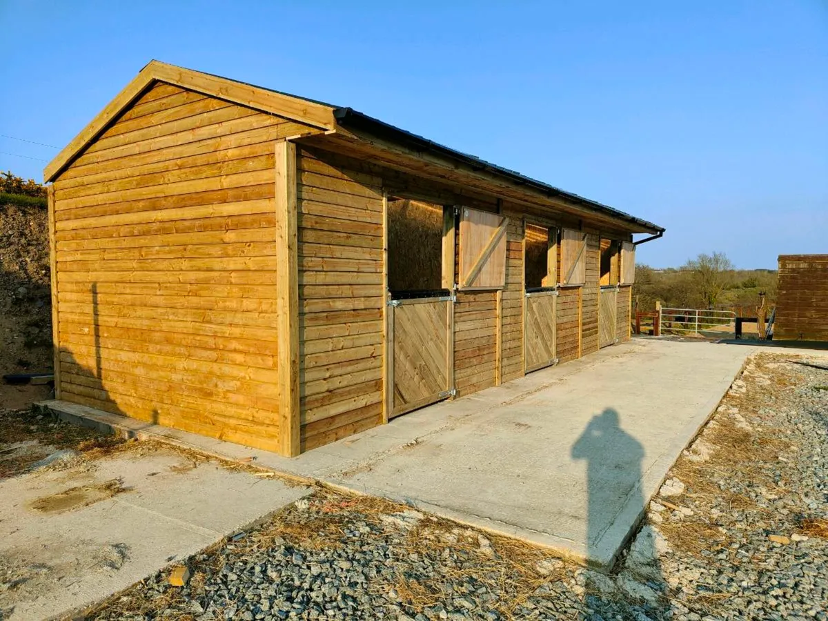 Timber Stables And Field Shelters - Image 1