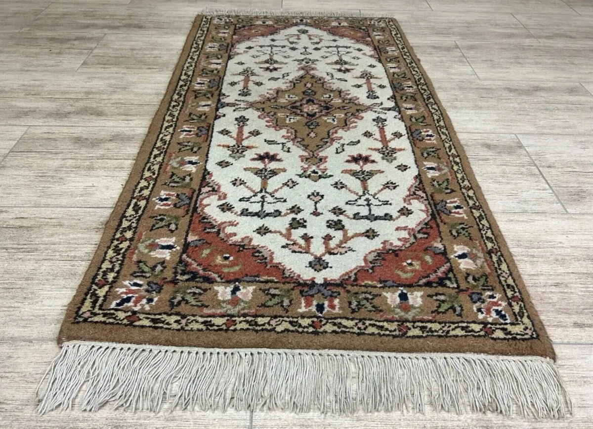 Nice genuine P.ersian hand knotted rug - Image 1