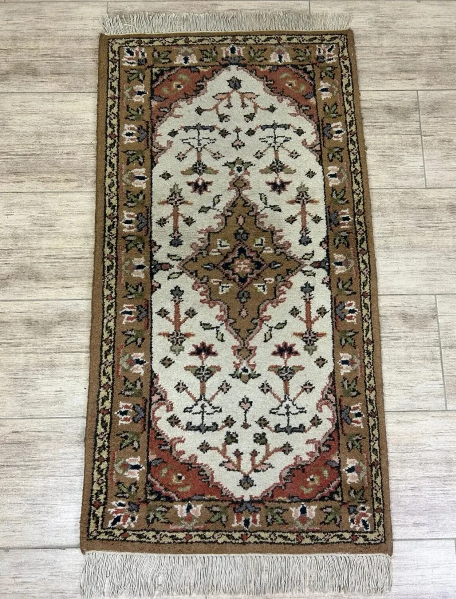 Nice genuine P.ersian hand knotted rug - Image 2