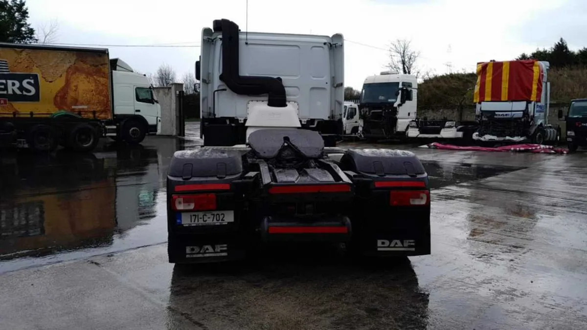 2017 DAF CF FOR BREAKING - Image 4