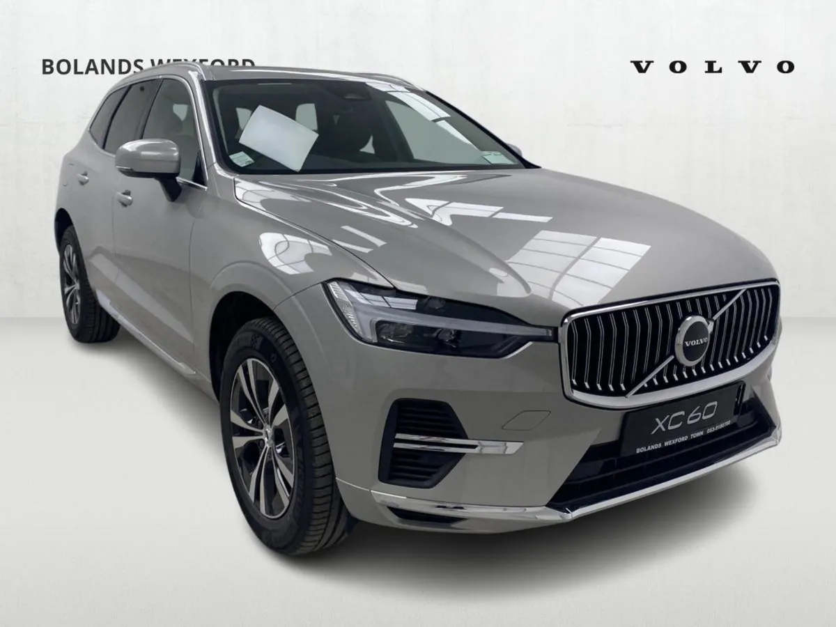 Volvo XC60 T6 Phev Recharge Bright Core