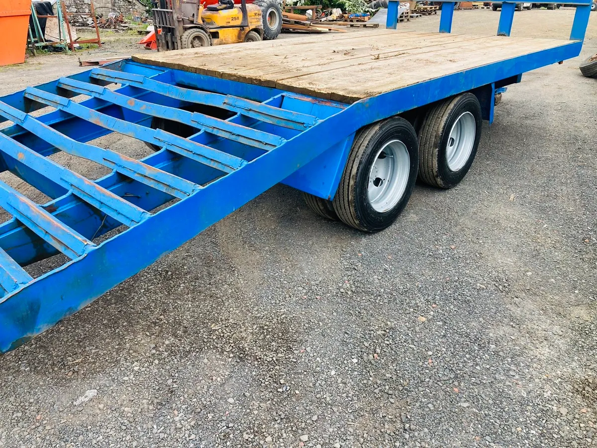 Low loader for sale in Co. Tyrone for €5,850 on DoneDeal